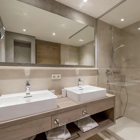 توب أبارت غايسلاخكوخيل شقة فندقية