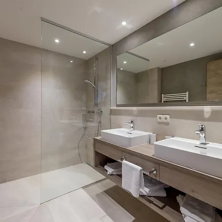 Hotel apartamentowy Gaislachkogl 4*