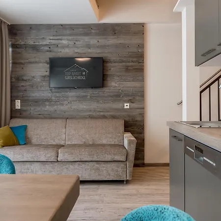 盖兹拉希峰拓普公寓酒店